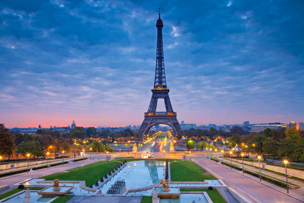Study in France with ScholyHub Consultants