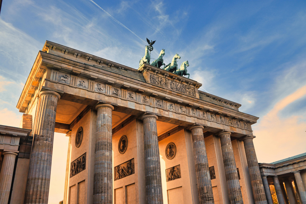 Study in Germany with ScholyHub Consultants
